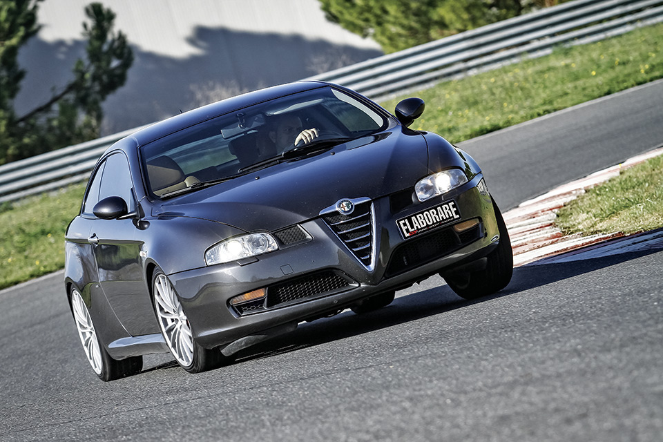 Alfa_GT_Fales