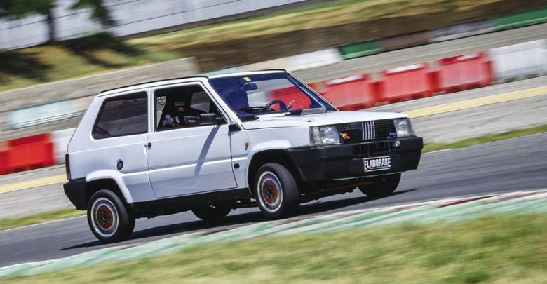 Fiat Panda vola a 170 km/h