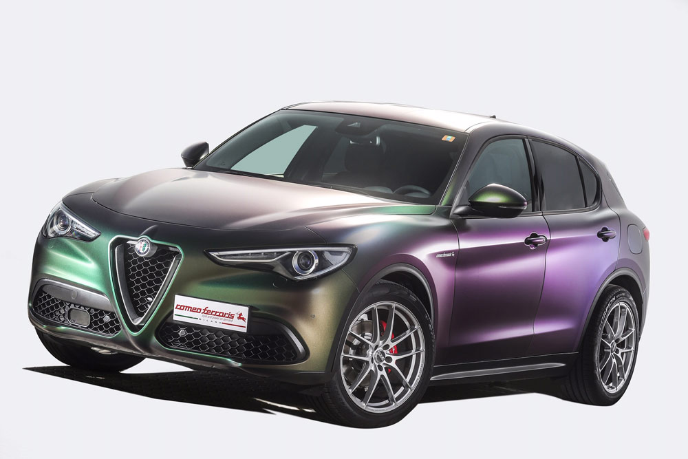 Alfa Romeo Stelvio con preparazione 200 CV con accessori Romeo Ferraris