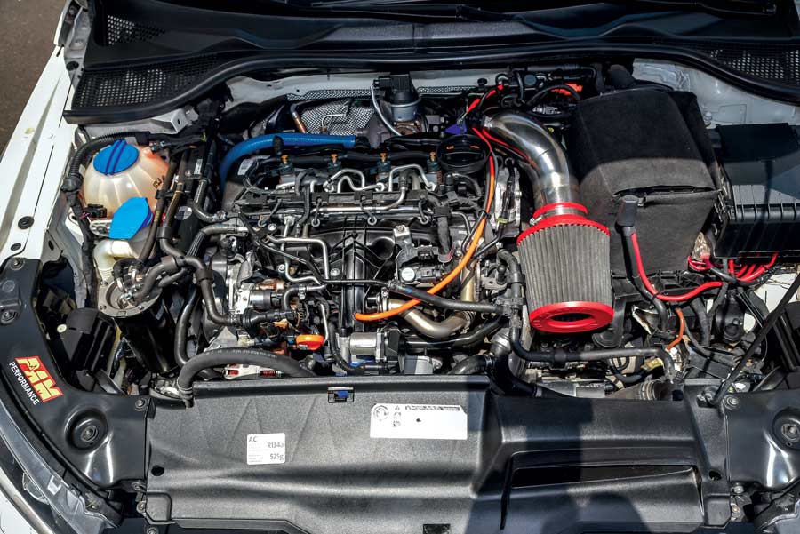Volkswagen Scirocco 2.0 TDI elaborata 297 CV - motore