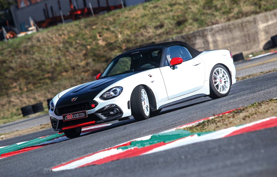 Abarth 124 spider abbasciano anteriore drift