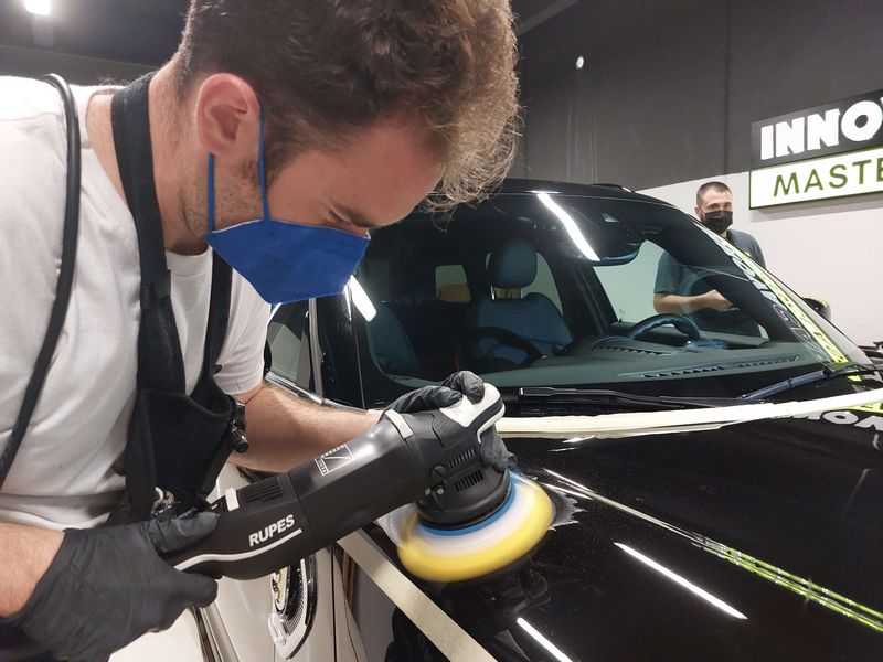 Corso formazione car detailing Regione Lombardia lucidatura auto