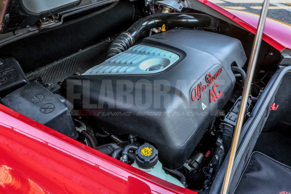 Alfa Romeo 4C - Il motore con 269 CV